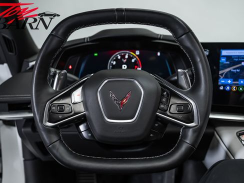 Used 2023 Chevrolet Corvette Stingray Preferred Conv w/ Z51 Performance Package RWD image 40