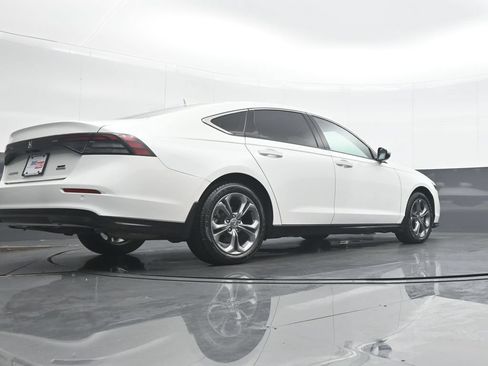 Used 2023 Honda Accord EX-L image 30