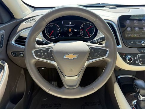 Used 2024 Chevrolet Malibu LT FWD image 13
