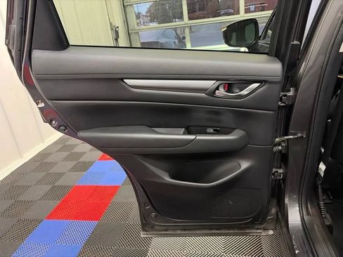 Used 2019 MAZDA CX-5 Touring FWD image 13