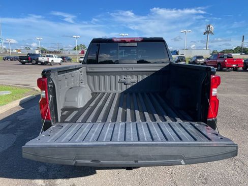Used 2024 Chevrolet Silverado 1500 LTZ w/ LTZ Premium Package RWD image 13