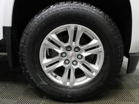 Used 2020 GMC Canyon SLE w/ Driver Alert Package AWD/4WD image 10