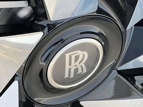 New 2026 Rolls-Royce Cullinan AWD/4WD image 20