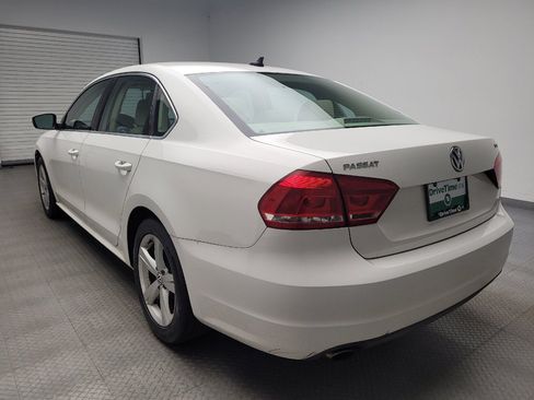 Used 2015 Volkswagen Passat 1.8T SE FWD image 5