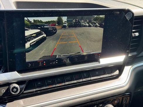 New 2026 Chevrolet Silverado 1500 High Country AWD/4WD image 22