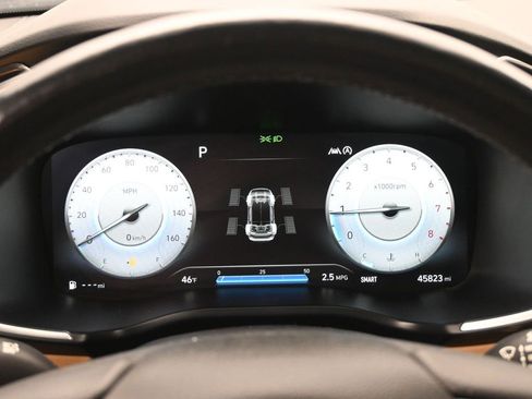 Used 2022 Hyundai Santa Fe Calligraphy image 12