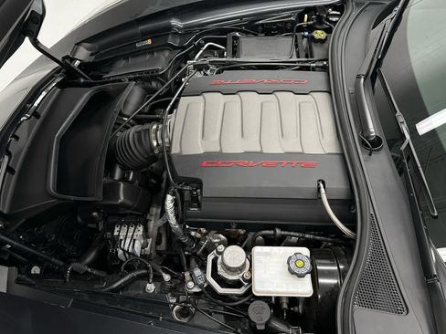 Used 2018 Chevrolet Corvette Grand Sport w/ Carbon Flash Badge Package RWD image 31