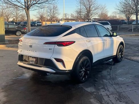 Used 2024 Buick Envista Sport Touring w/ Convenience I Package image 8