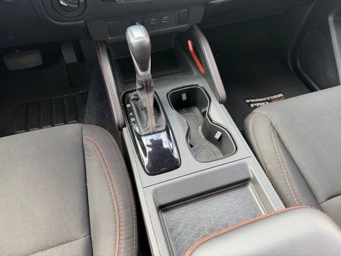 Used 2025 Nissan Frontier PRO-4X image 15