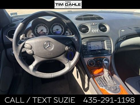 Used 2005 Mercedes-Benz SL 55 AMG image 2