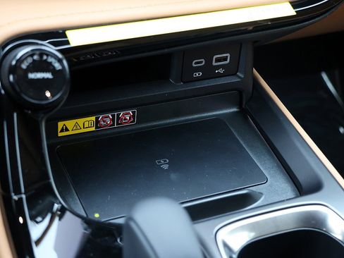 New 2026 Lexus NX 350 350h Luxury image 25