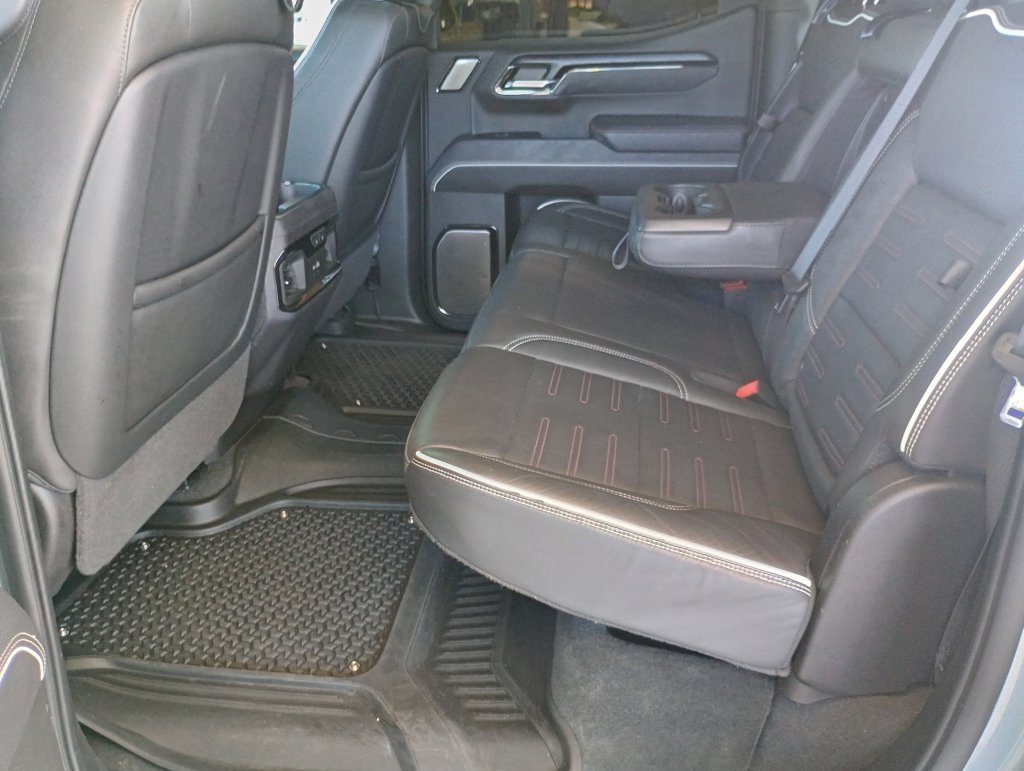 Certified 2024 GMC Sierra 1500 AT4X AWD/4WD image 21