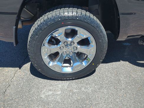 Used 2021 RAM 1500 Big Horn AWD/4WD image 7