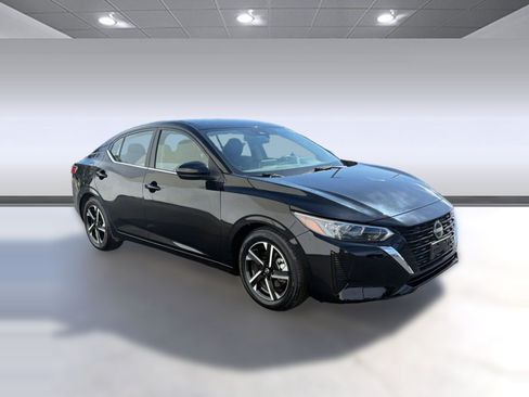 Used 2024 Nissan Sentra SV FWD image 7