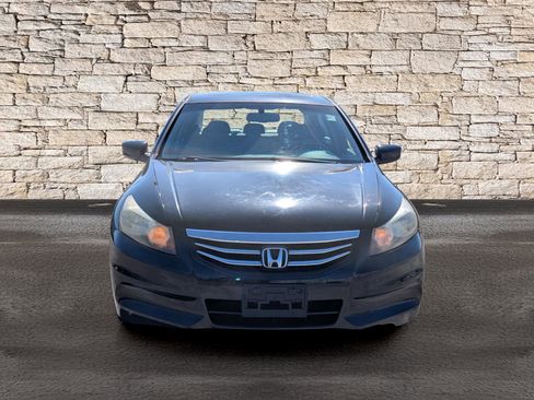 Used 2011 Honda Accord EX-L image 2