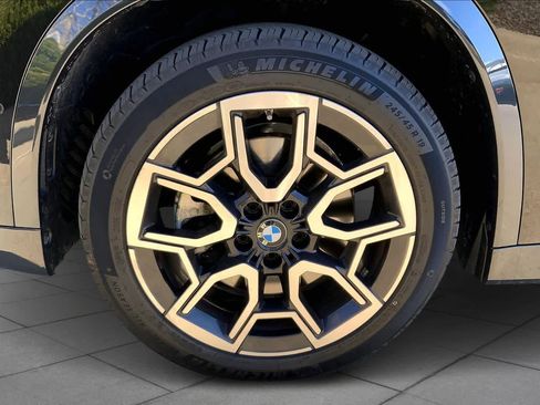 Used 2024 BMW X1 xDrive28i w/ Premium Package image 10