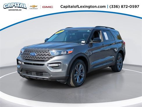 Used 2023 Ford Explorer XLT w/ Equipment Group 202A image 1