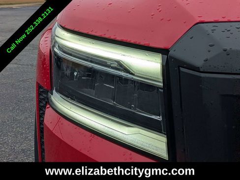 Used 2025 Nissan Frontier PRO-4X image 10