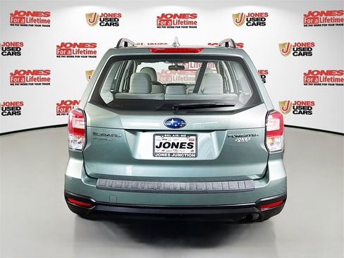 Used 2018 Subaru Forester 2.5i w/ Alloy Wheel Package image 13