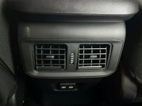 Used 2025 Toyota RAV4 XLE w/ Convenience Package FWD image 28