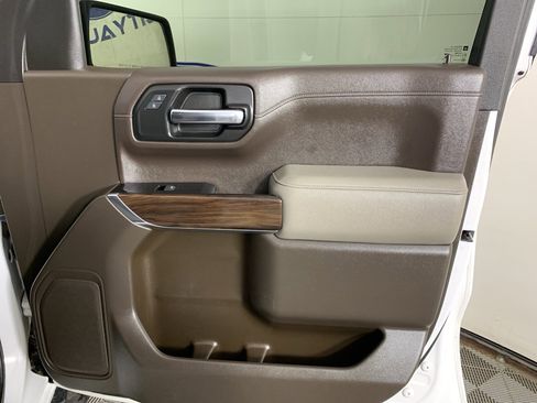 Used 2019 GMC Sierra 1500 SLT image 38