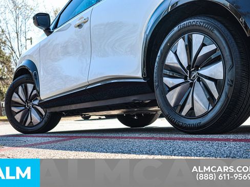 Used 2023 Nissan Ariya ENGAGE image 15