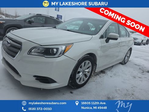 Used 2017 Subaru Legacy 2.5i Premium w/ Moonroof Package image 3