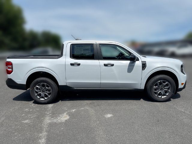 Used 2026 Ford Maverick XLT w/ XLT Luxury Package FWD image 9