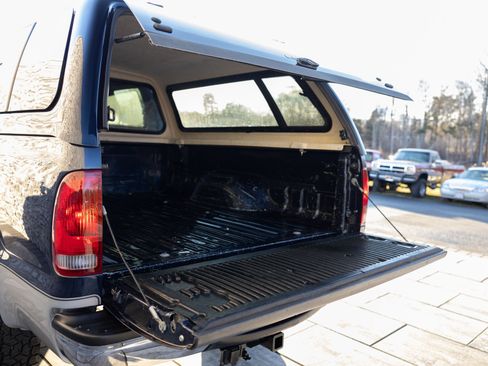 Used 2002 Ford F250 XL image 28
