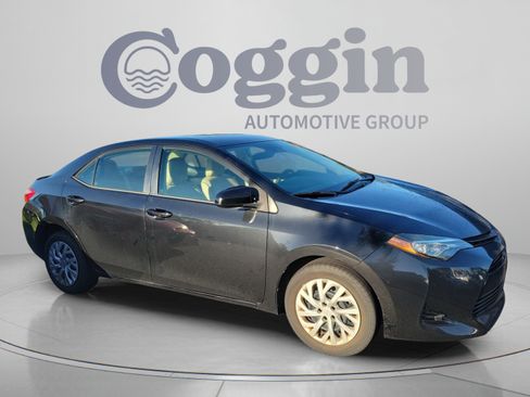 Used 2019 Toyota Corolla LE FWD image 8