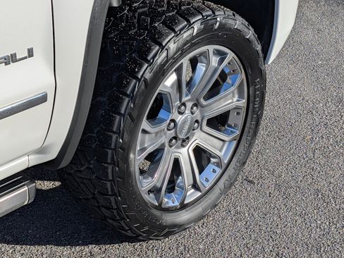 Used 2018 GMC Sierra 1500 Denali w/ Denali Ultimate Package image 12