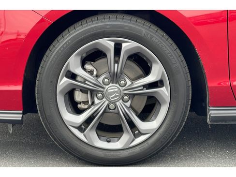 Certified 2023 Honda Accord EX image 39