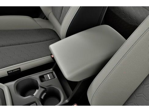 Certified 2025 Subaru Forester image 22