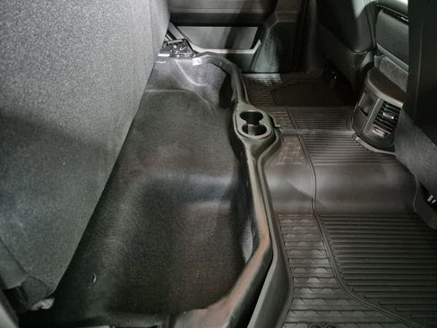 New 2025 RAM 2500 Tradesman w/ Chrome Appearance Group image 10