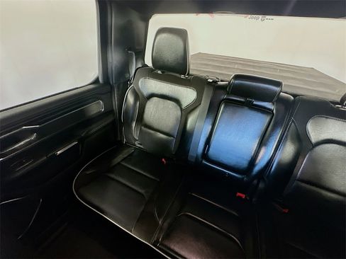 Used 2024 RAM 1500 Laramie image 12