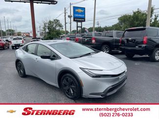 Used 2023 Toyota Prius LE FWD video 1