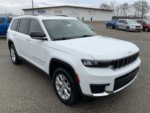 Used 2023 Jeep Grand Cherokee L Limited image 2