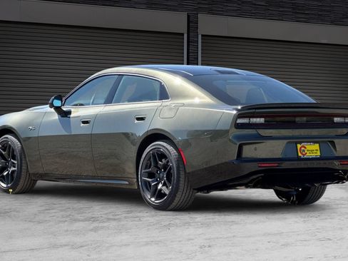 New 2026 Dodge Charger R/T AWD/4WD image 6