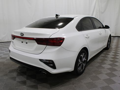 Used 2019 Kia Forte LXS image 31