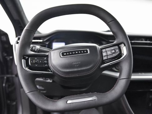 Used 2024 Jeep Wagoneer Launch Edition image 3