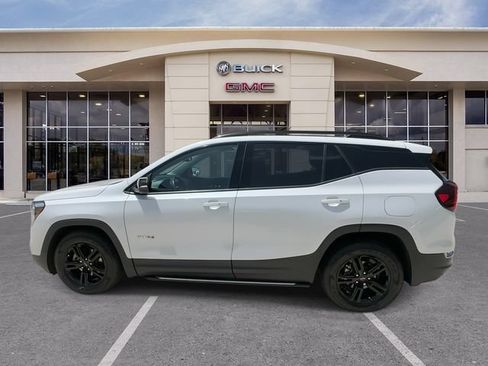 Certified 2022 GMC Terrain AT4 w/ Infotainment Package II AWD/4WD image 8
