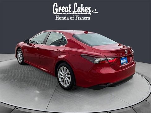 Used 2024 Toyota Camry LE image 3