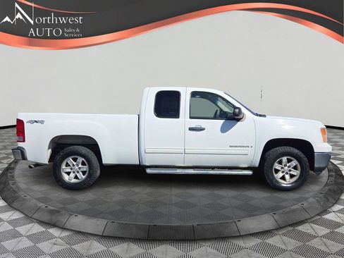 Used 2008 GMC Sierra 1500 SLE w/ SLE2 Preferred Package image 4