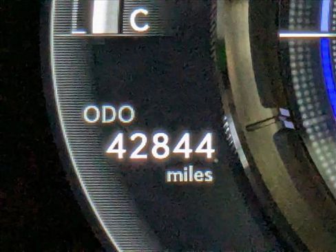 Used 2022 Lexus ES 300h F Sport image 11