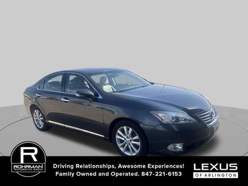 Used 2010 Lexus ES 350 w/ Preferred Accessory Package FWD image 2