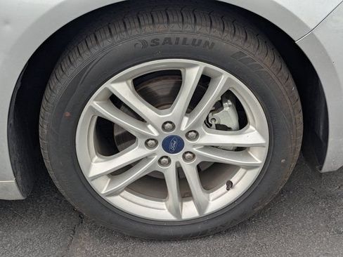 Used 2018 Ford Fusion S FWD image 10