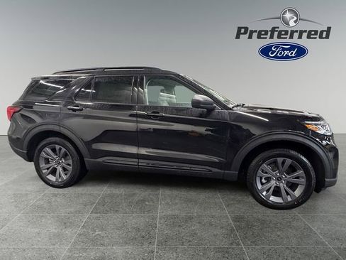 Used 2026 Ford Explorer Active w/ Active Comfort Package AWD/4WD image 8