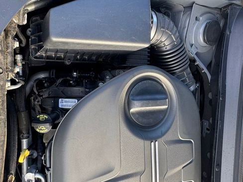 Used 2021 Jeep Cherokee Limited w/ Mopar Interior Package image 38