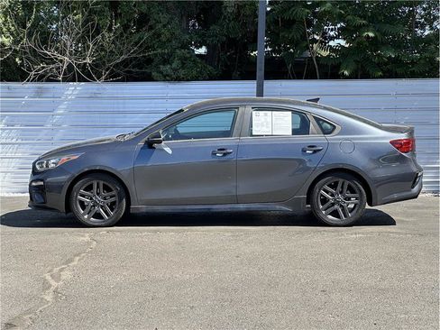 Used 2020 Kia Forte GT-Line FWD image 13