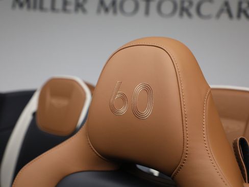 New 2026 Aston Martin DB12 Volante image 30